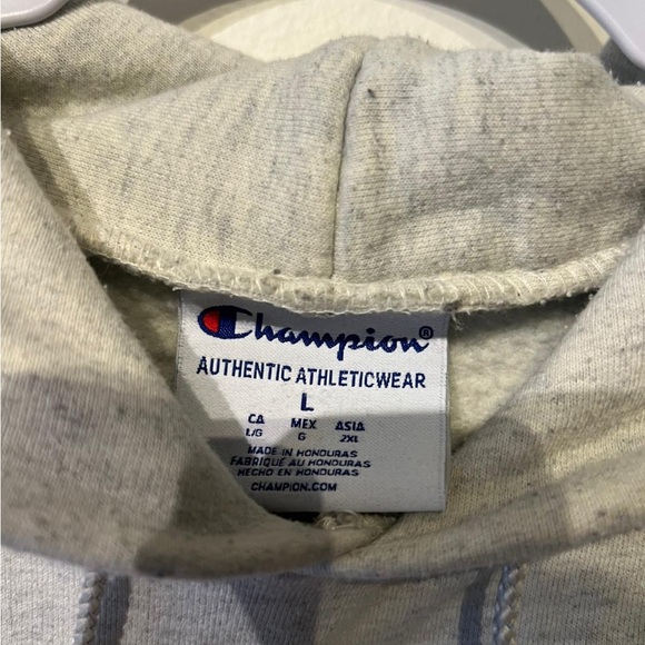 Yale University Gray Hoodie - Picture 3 of 5